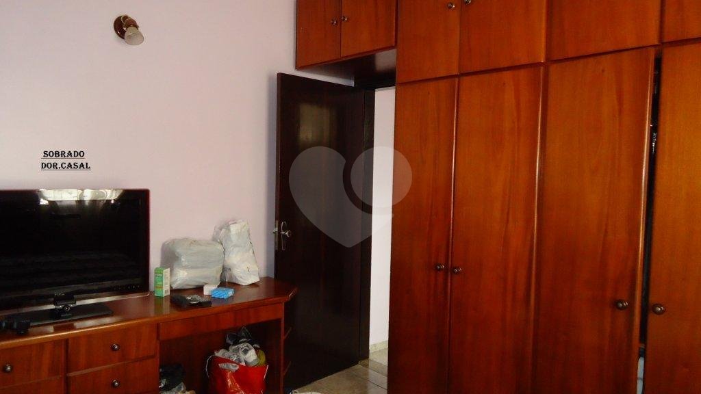 Sobrado à venda com 2 quartos, 200m² - Foto 6