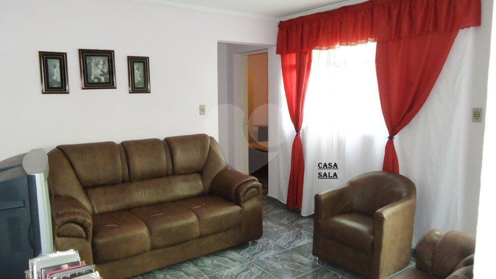 Sobrado à venda com 2 quartos, 200m² - Foto 15