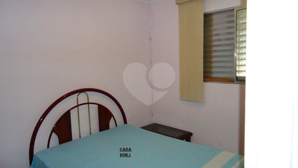 Sobrado à venda com 2 quartos, 200m² - Foto 17