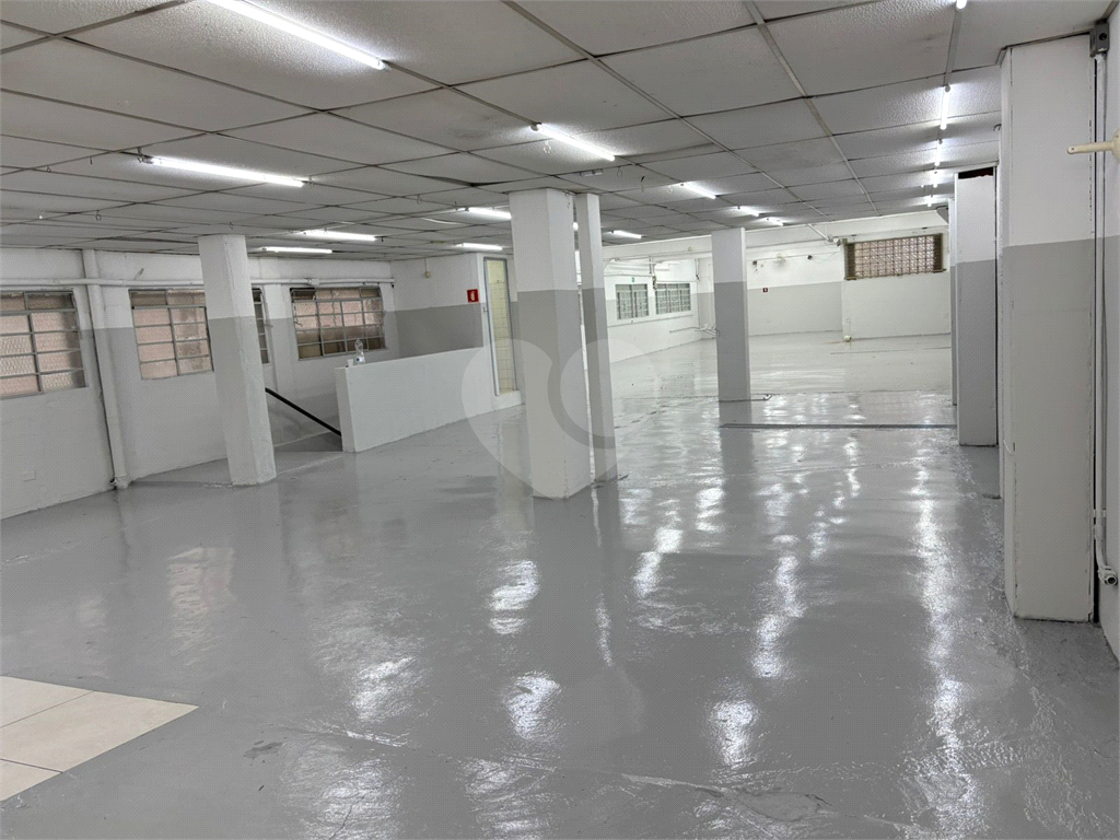 Sobrado para venda e locação com 800 metros no bairro de Santana em São Paulo