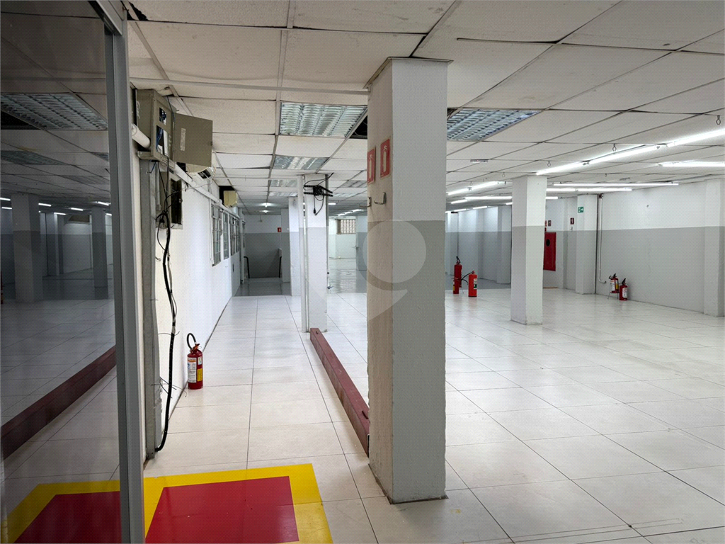 Sobrado para venda e locação com 800 metros no bairro de Santana em São Paulo