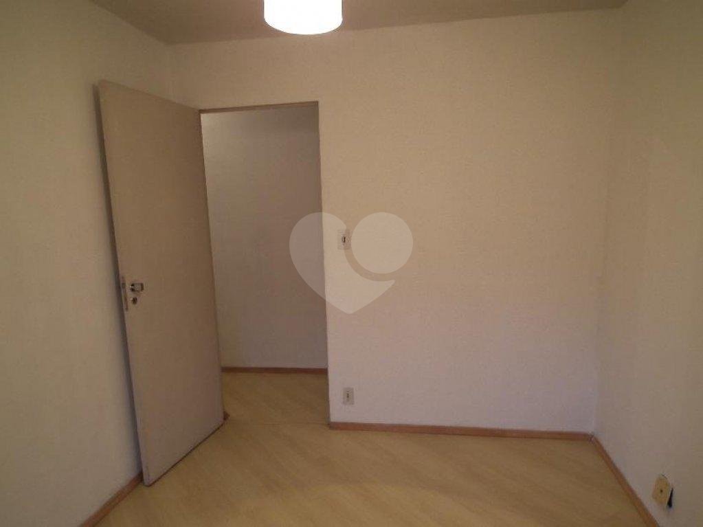 APARTAMENTO em LIMÃO