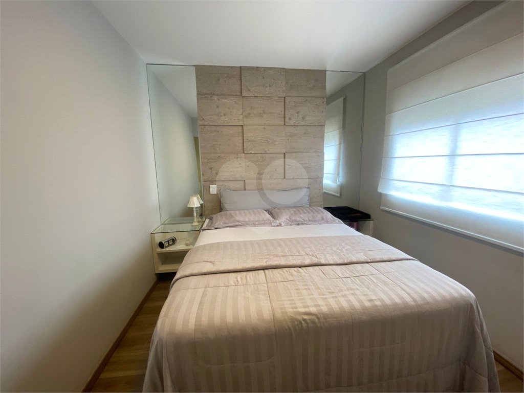 APARTAMENTO em SANTANA