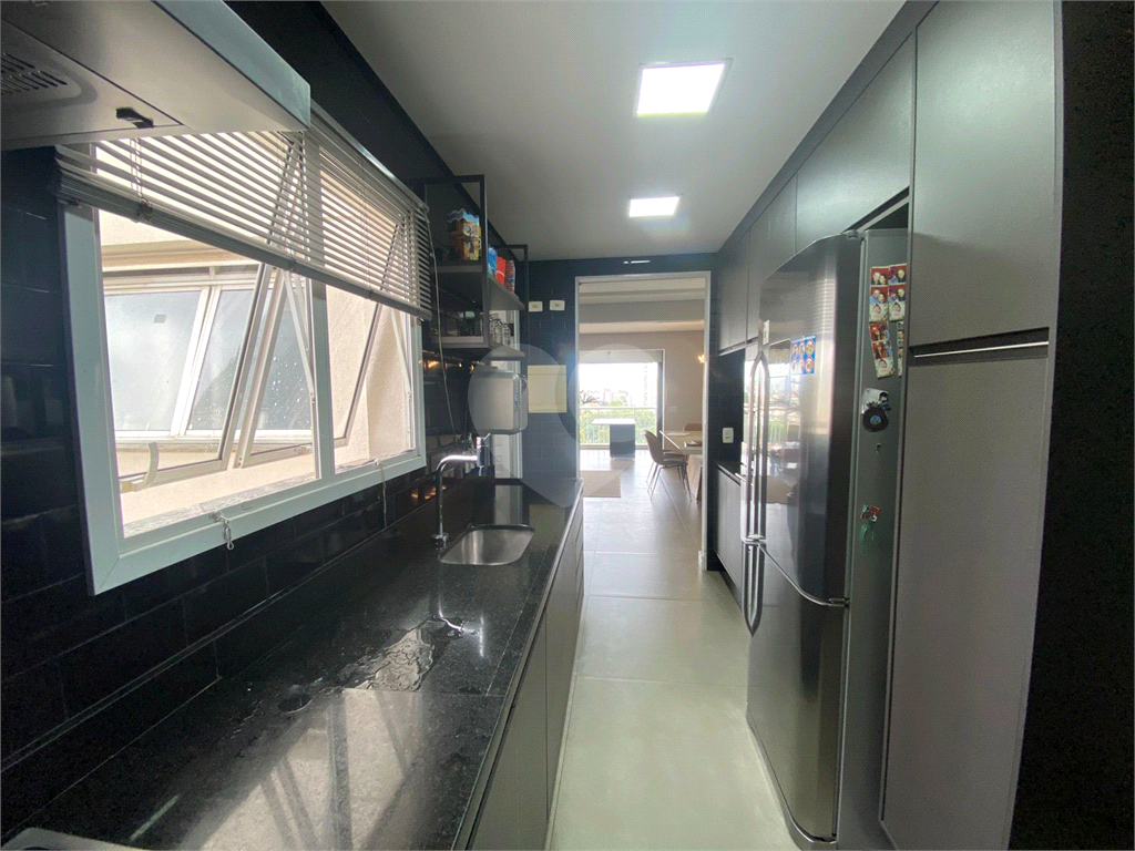 APARTAMENTO em SANTANA