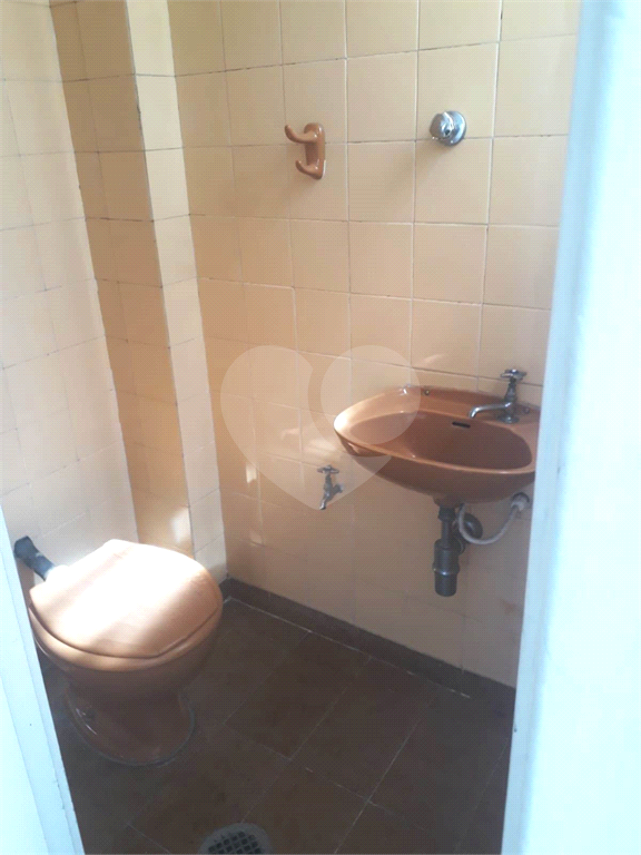 Prédio comercial ou residencial em Santana