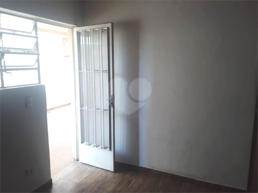 Prédio comercial ou residencial em Santana