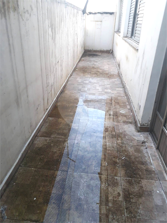 Prédio comercial ou residencial em Santana