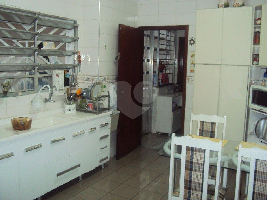 Sobrado à venda com 3 quartos, 179m² - Foto 11