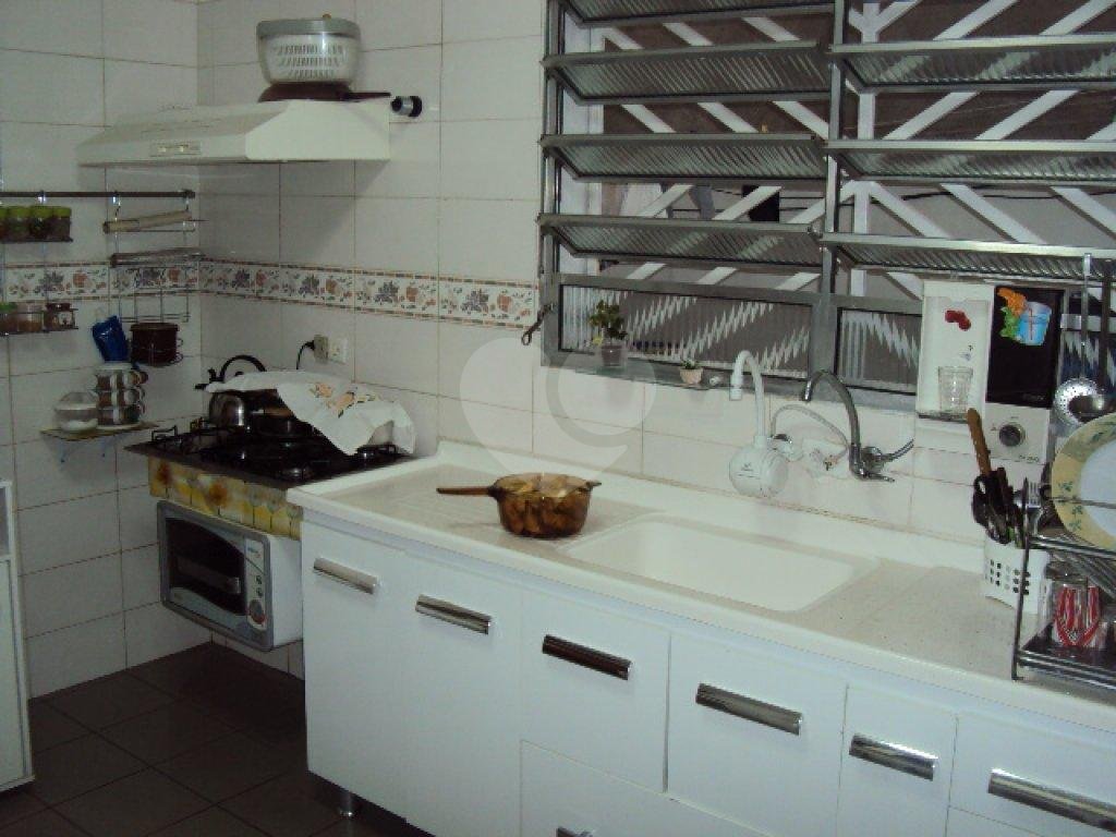 Sobrado à venda com 3 quartos, 179m² - Foto 13