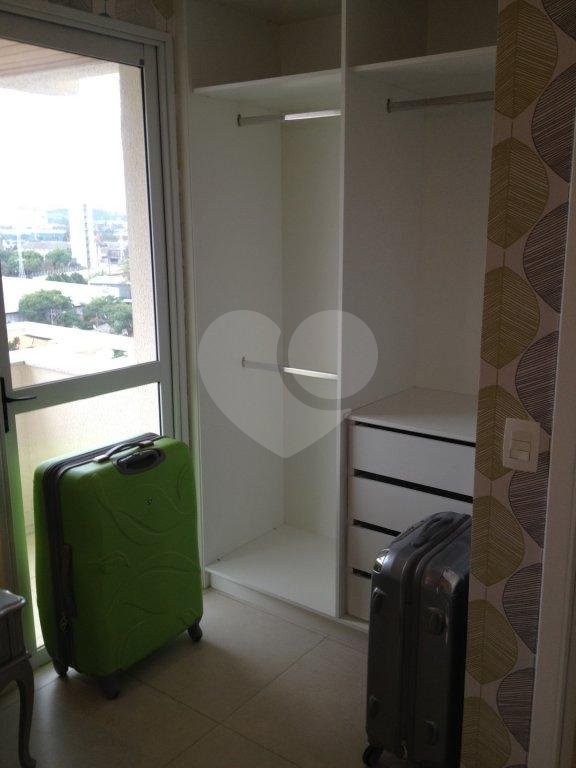 APARTAMENTO em CENTRO