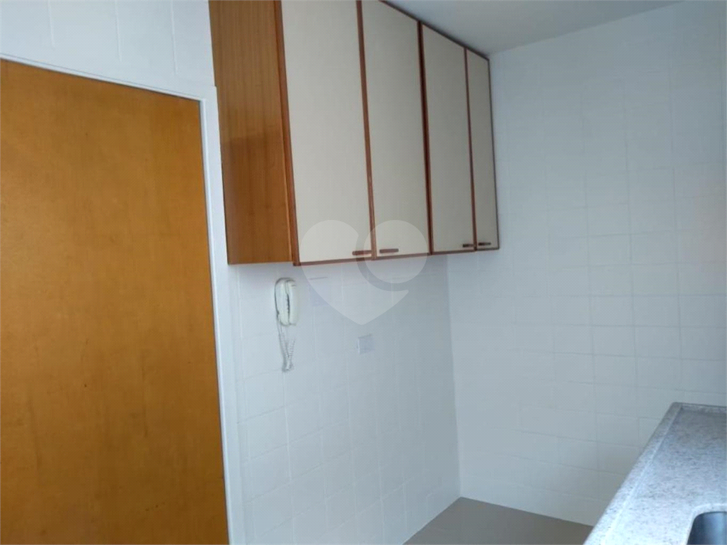 Apartamento à venda com 3 quartos, 78m² - Foto 9