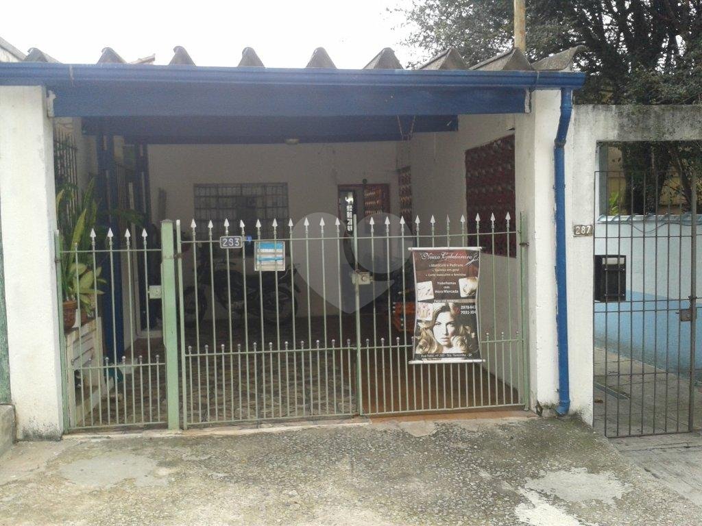 Excelente sobrado bem localizado em Santa Teresinha!