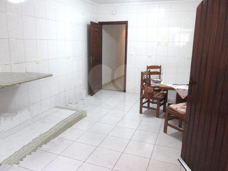 Sobrado à venda com 3 quartos, 150m² - Foto 15