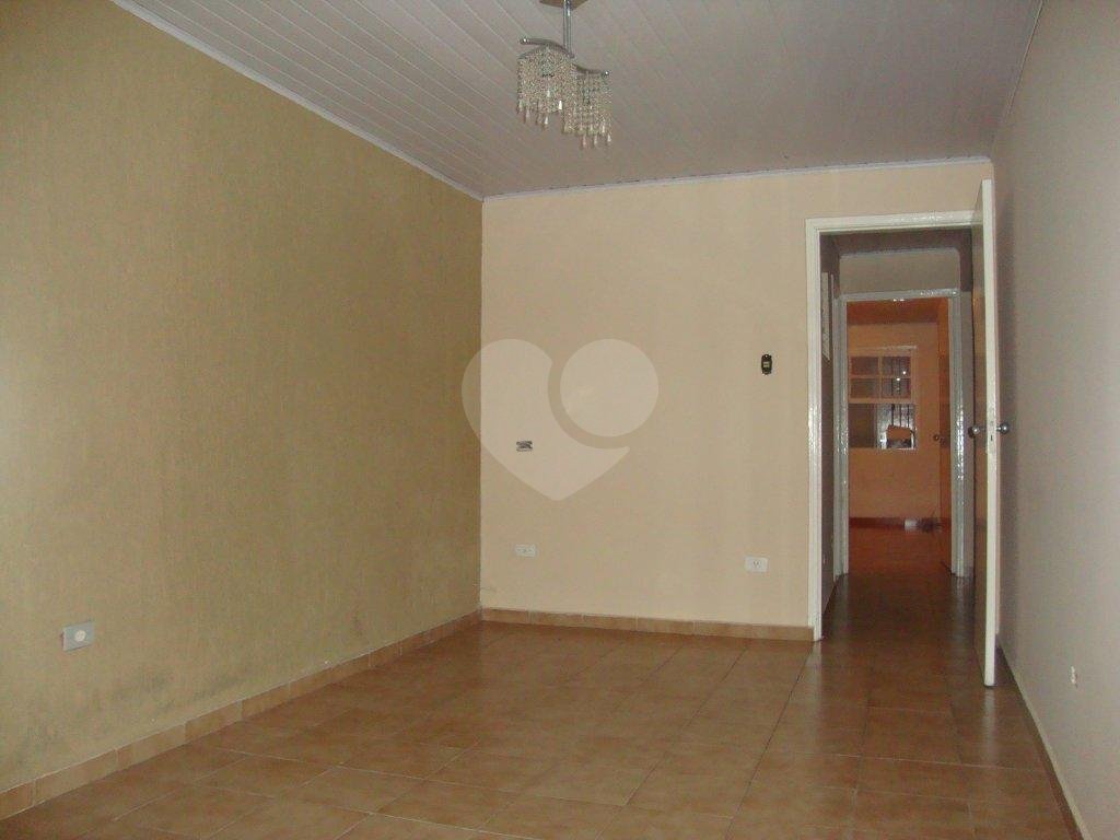 CASA TÉRREA COM 2 MORADIAS A VENDA NO JD SANTA INÊS - 4 DORMS (2 SUÍTES) E 2 VAGAS DE GARAGEM