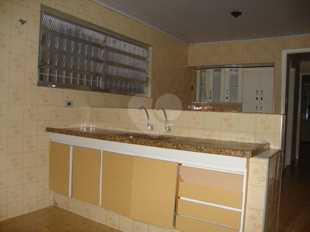 CASA TÉRREA COM 2 MORADIAS A VENDA NO JD SANTA INÊS - 4 DORMS (2 SUÍTES) E 2 VAGAS DE GARAGEM