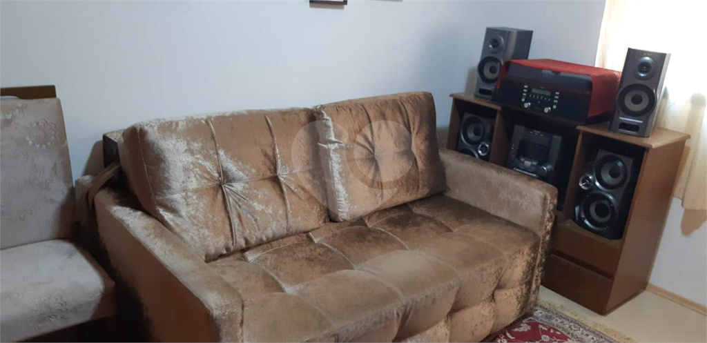 APARTAMENTO em SANTANA