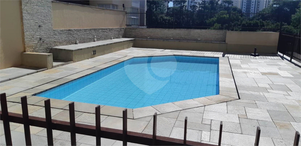 APARTAMENTO em SANTANA