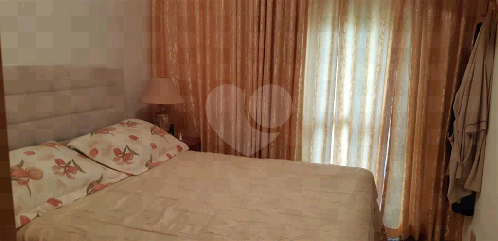 APARTAMENTO em SANTANA