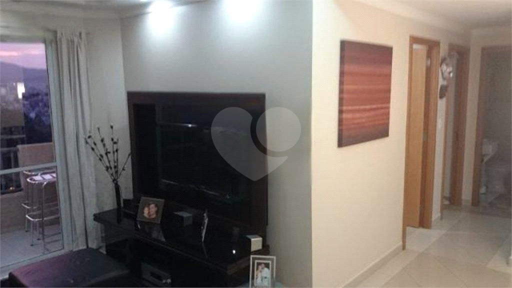 APARTAMENTO em LAUZANE PAULISTA