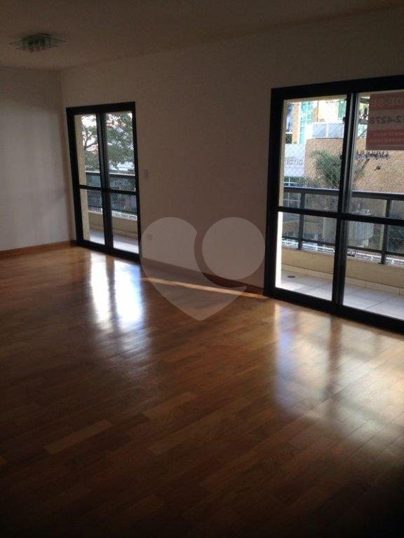 Apartamento à venda com 3 quartos, 171m² - Foto 1