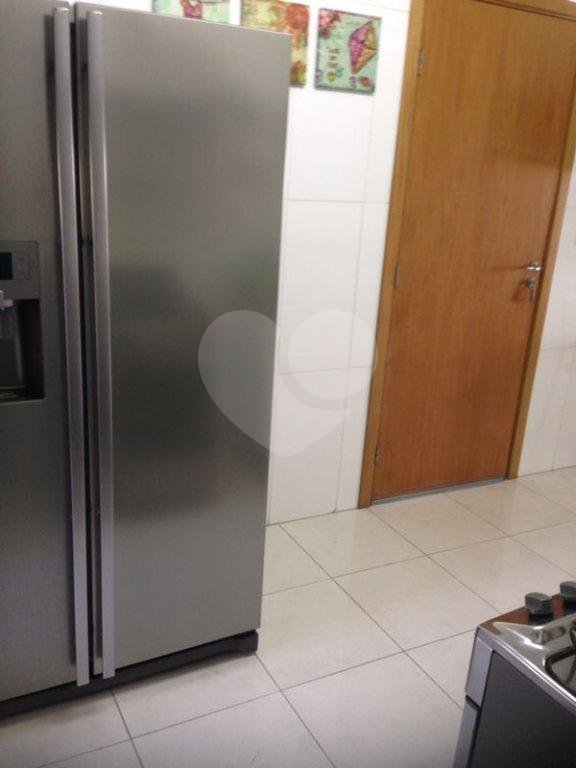 Apartamento à venda com 3 quartos, 171m² - Foto 18