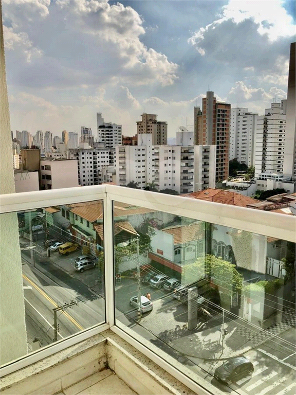 APARTAMENTO em TUCURUVI