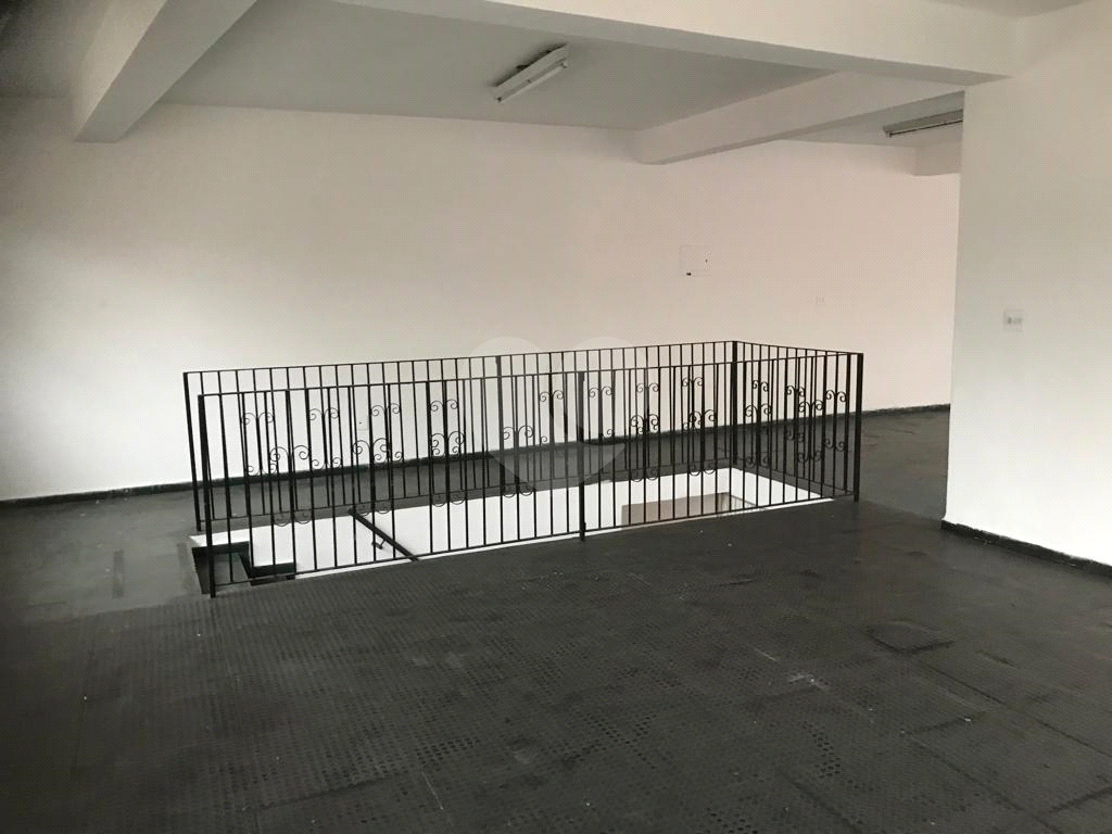  PRÉDIO COMERCIAL DE 490 M² ÁGUA FRIA - SÃO 03 SALÕES, LOCAÇÃO SEPARADA.