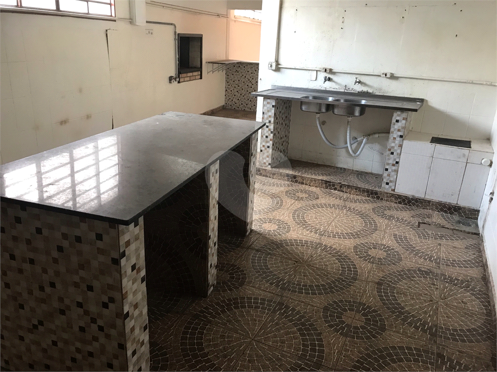  PRÉDIO COMERCIAL DE 490 M² ÁGUA FRIA - SÃO 03 SALÕES, LOCAÇÃO SEPARADA.