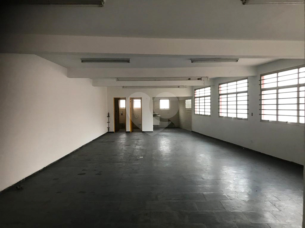  PRÉDIO COMERCIAL DE 490 M² ÁGUA FRIA - SÃO 03 SALÕES, LOCAÇÃO SEPARADA.