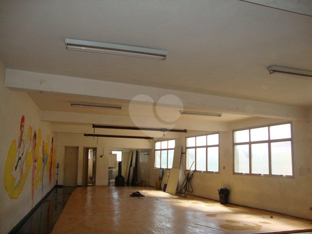  PRÉDIO COMERCIAL DE 490 M² ÁGUA FRIA - SÃO 03 SALÕES, LOCAÇÃO SEPARADA.