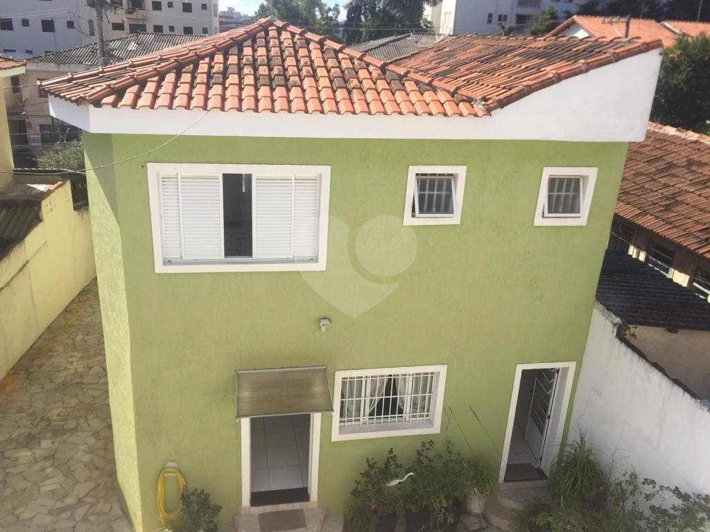 Excelente sobrado Lauzane Paulista, estuda permuta por dois apartamentos próximo de metro.