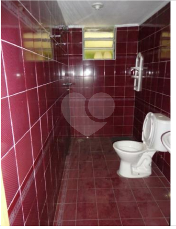  Casa Térrea com 2 Dormitórios sendo 1 Suíte 2 vagas Com Fácil Acesso ao Metrô e Shopping Tucuruvi!!