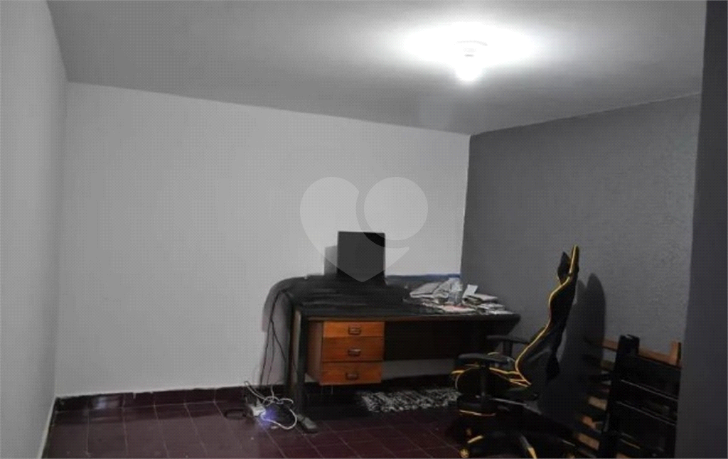  Casa Térrea com 2 Dormitórios sendo 1 Suíte 2 vagas Com Fácil Acesso ao Metrô e Shopping Tucuruvi!!