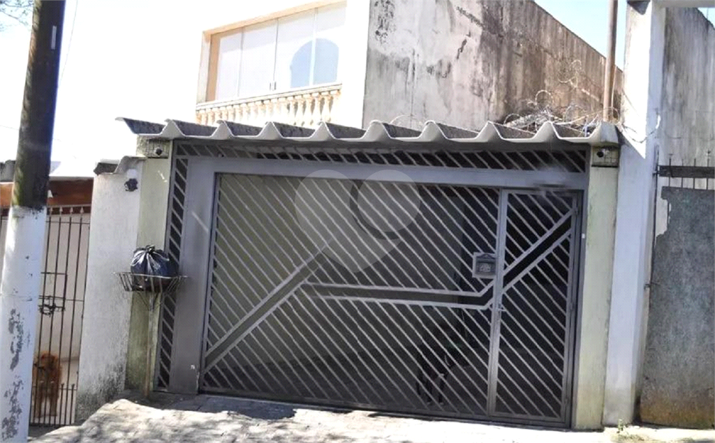  Casa Térrea com 2 Dormitórios sendo 1 Suíte 2 vagas Com Fácil Acesso ao Metrô e Shopping Tucuruvi!!