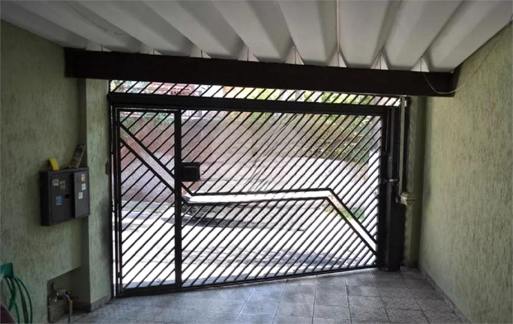  Casa Térrea com 2 Dormitórios sendo 1 Suíte 2 vagas Com Fácil Acesso ao Metrô e Shopping Tucuruvi!!