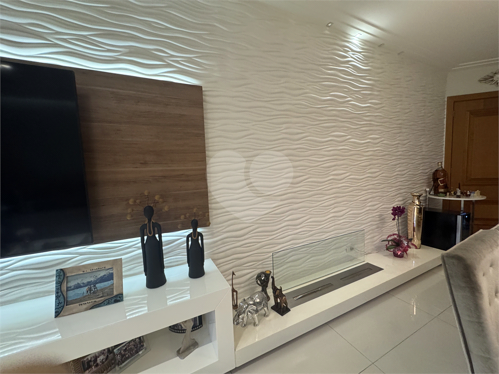 Apartamento á venda em Santana