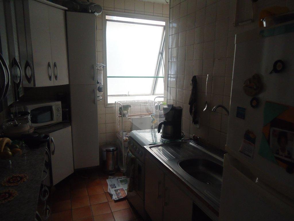 APARTAMENTO em CASA VERDE