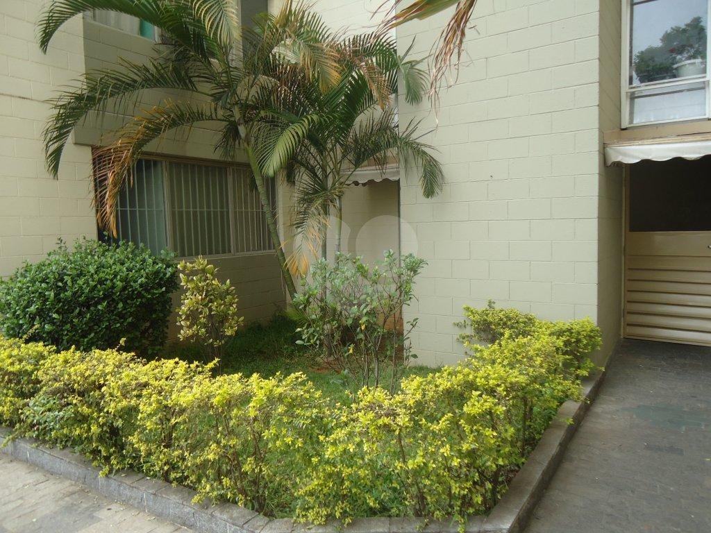 APARTAMENTO em CASA VERDE