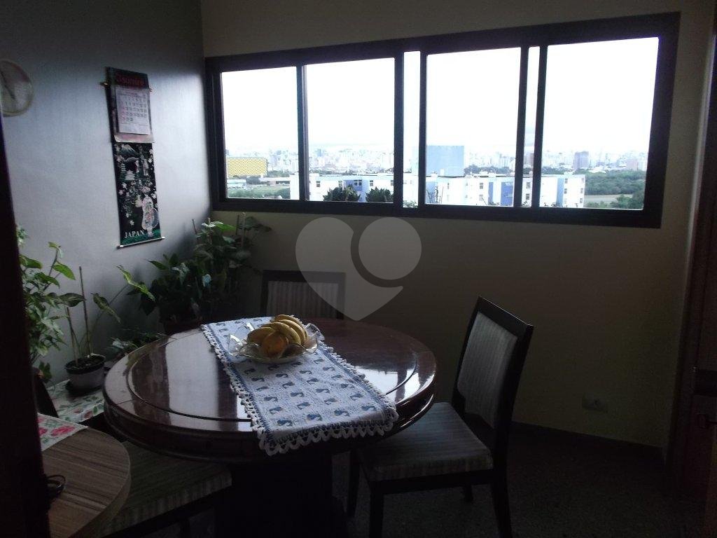 Apartamento à venda com 4 quartos, 206m² - Foto 5