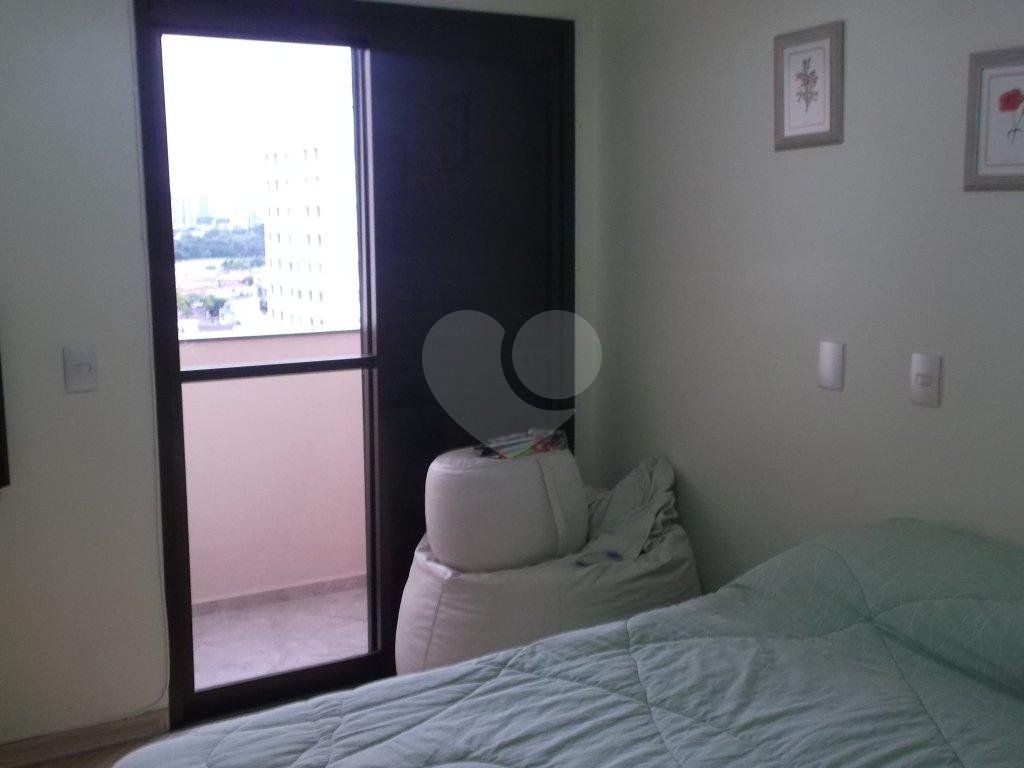 Apartamento à venda com 4 quartos, 206m² - Foto 17