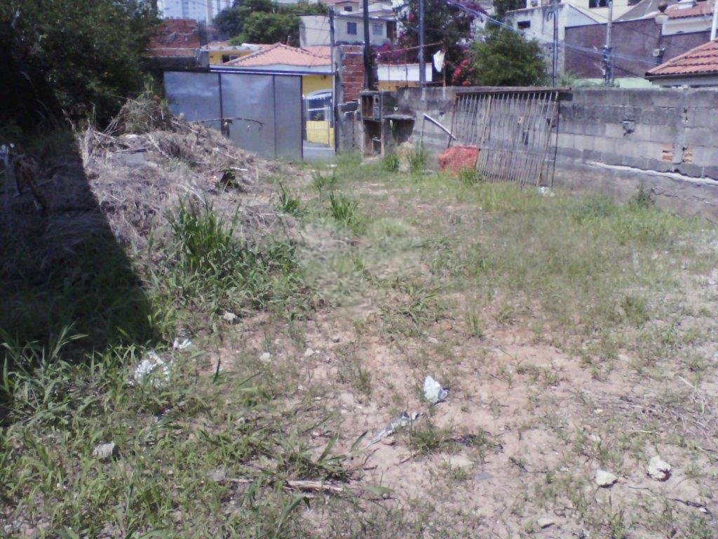 TERRENO COM 450M2 A VENDA NO BAIRRO DO CHORA MENINO 