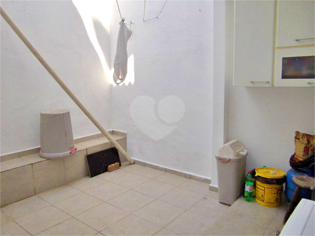 Sobrado à venda e aluguel com 3 quartos, 300m² - Foto 10