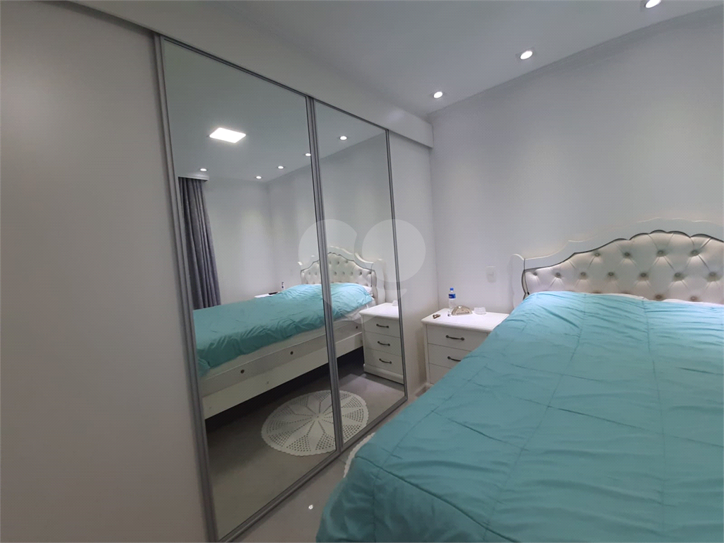  SOBRADO NA VILA MEDEIROS,03 DORMITÓRIOS,01 SUITE,03 VAGAS, COM LAVANDERIA, 02  QUINTAIS, ARMÁRIOS 