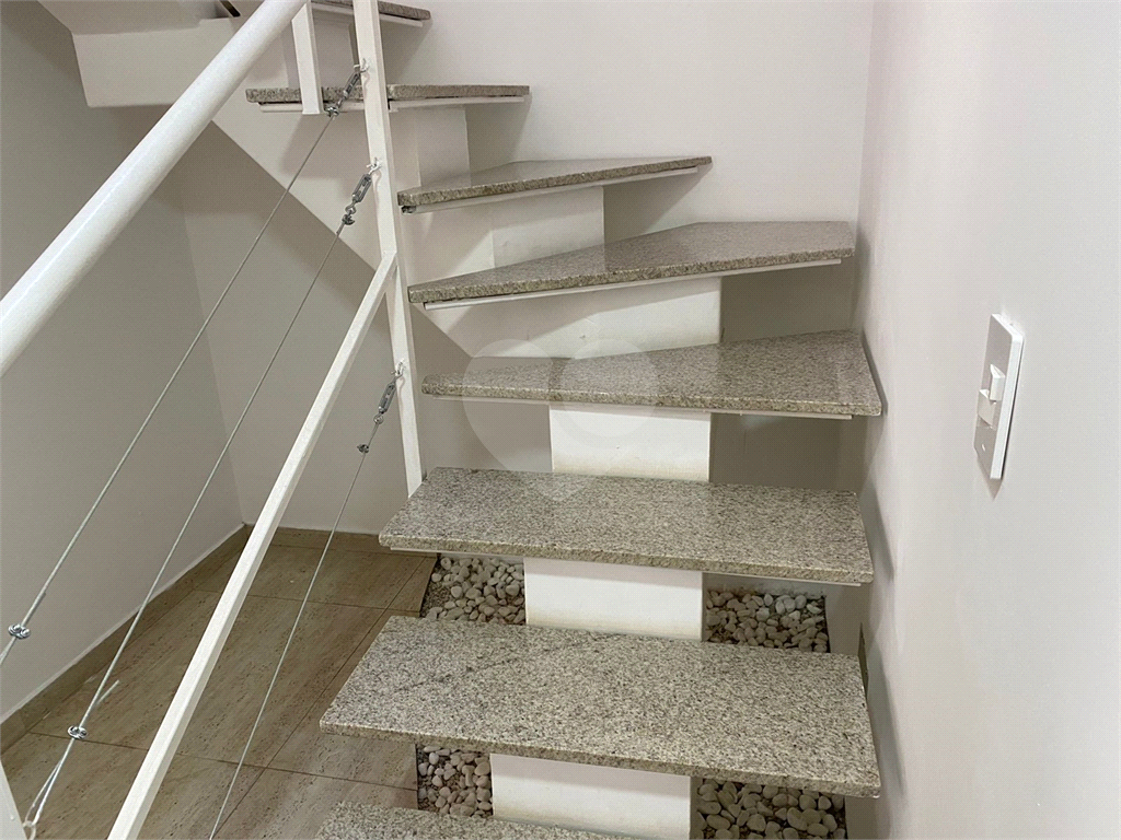 Sobrado Em condomínio Fechado Jardim Floresta!