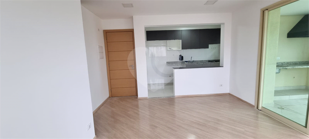 APARTAMENTO em SANTANA