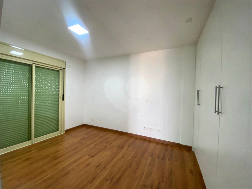 APARTAMENTO em SANTANA