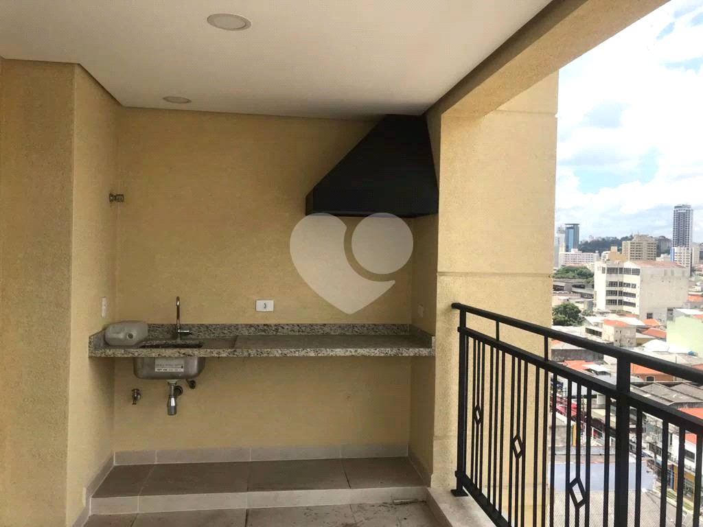 APARTAMENTO em SANTANA