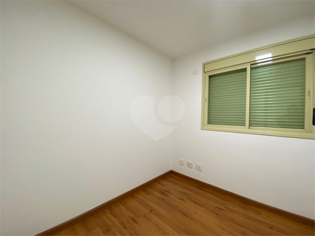 APARTAMENTO em SANTANA