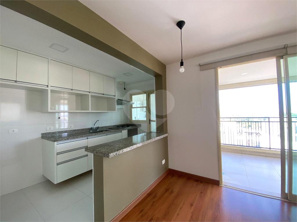 APARTAMENTO em SANTANA