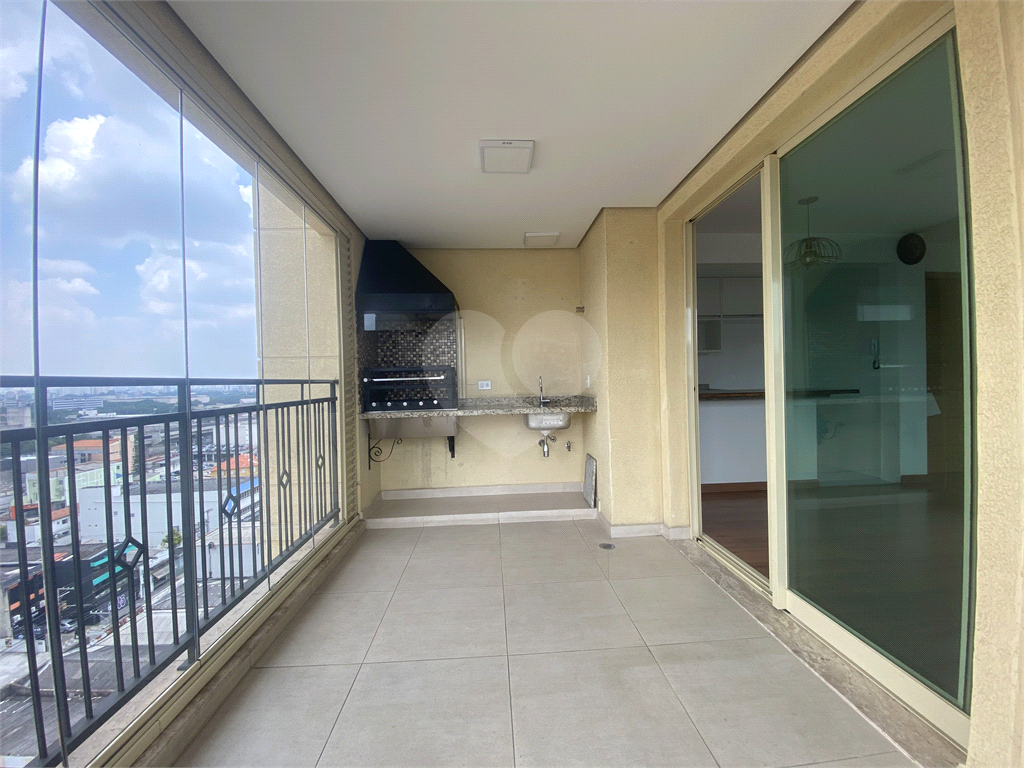APARTAMENTO em SANTANA